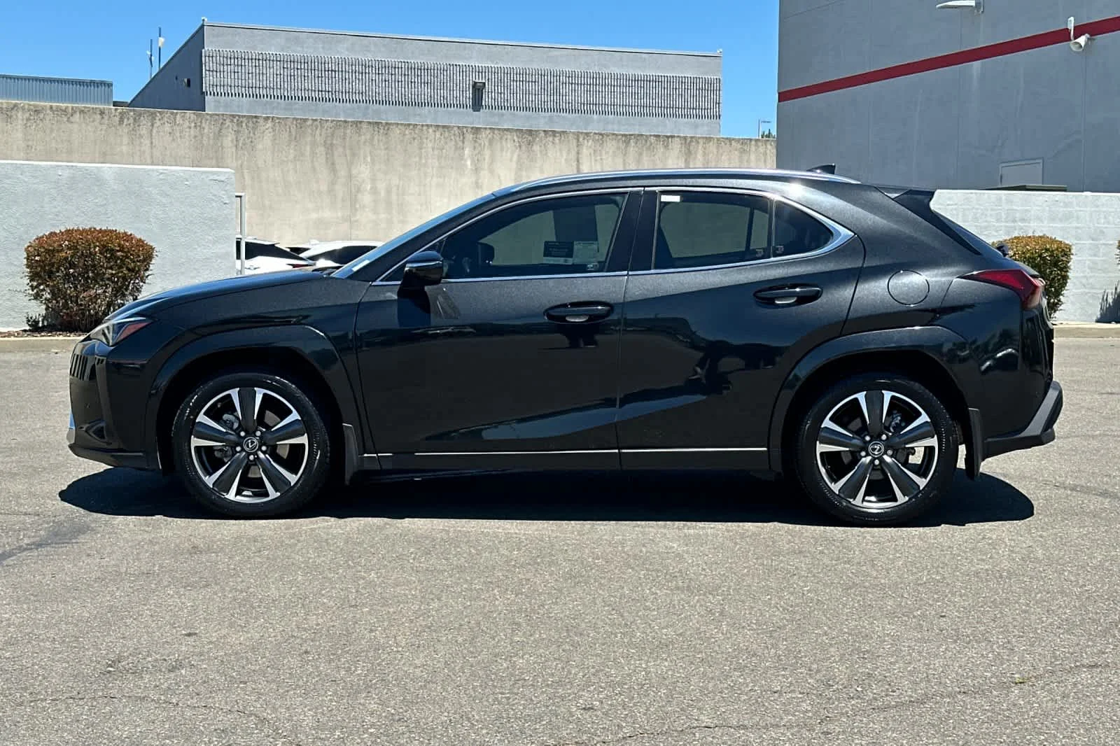 Certified Used 2023 CAVIAR Lexus Premium image 9