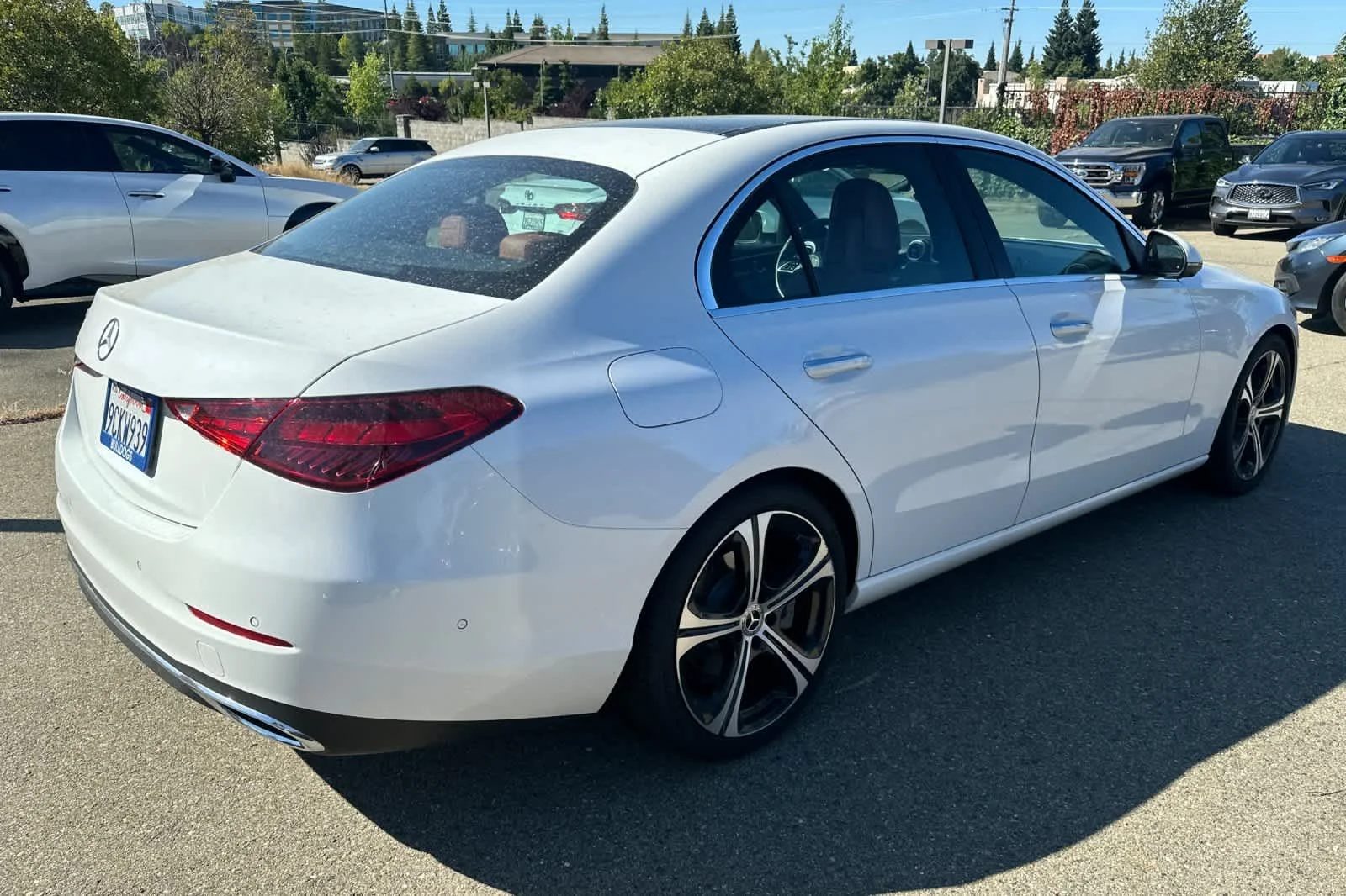 Used 2022 MANUFAKTUR Moonlight White Metallic Mercedes-Benz C 300 image 2