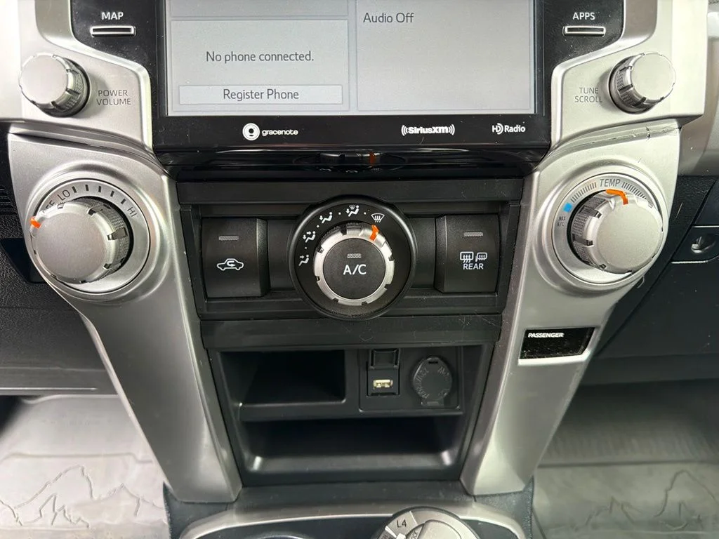 Used 2022 Classic Silver Metallic Toyota SR5 Premium image 24