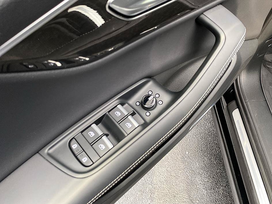 Used 2026 Black Metallic Audi Premium Plus image 10