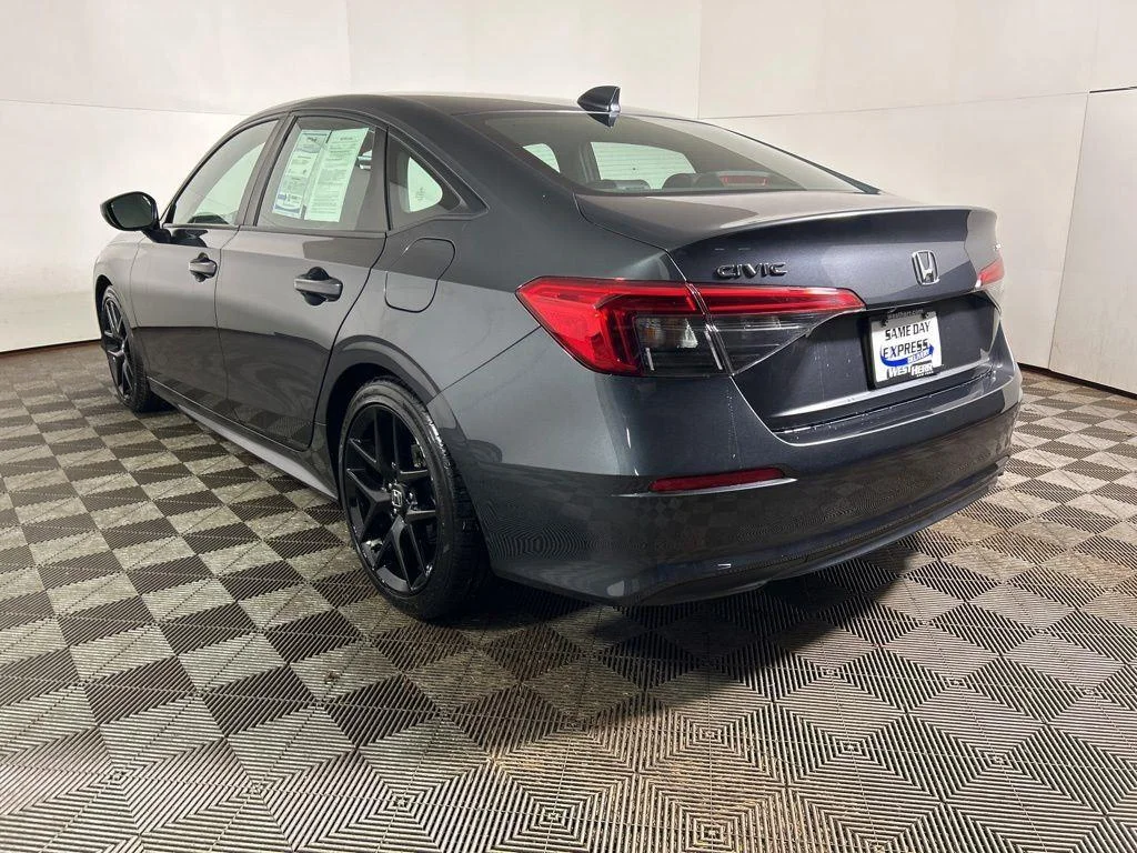 Used 2024 Sonic Gray Pearl Honda Sport image 7