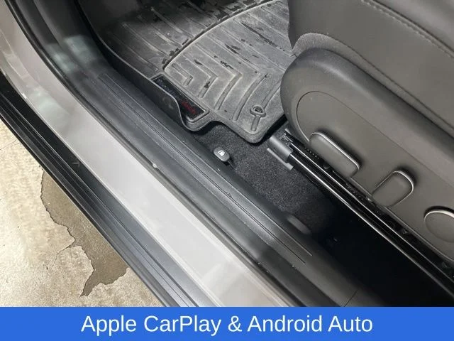 Used 2024 Cyber Gray Metallic Hyundai Limited image 27