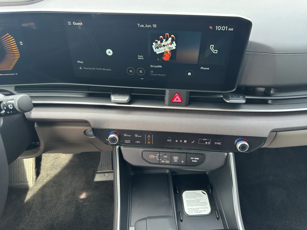 New 2026 Snow White Pearl Kia EX image 11