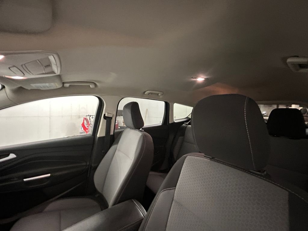 Used 2018 White Ford SE image 25