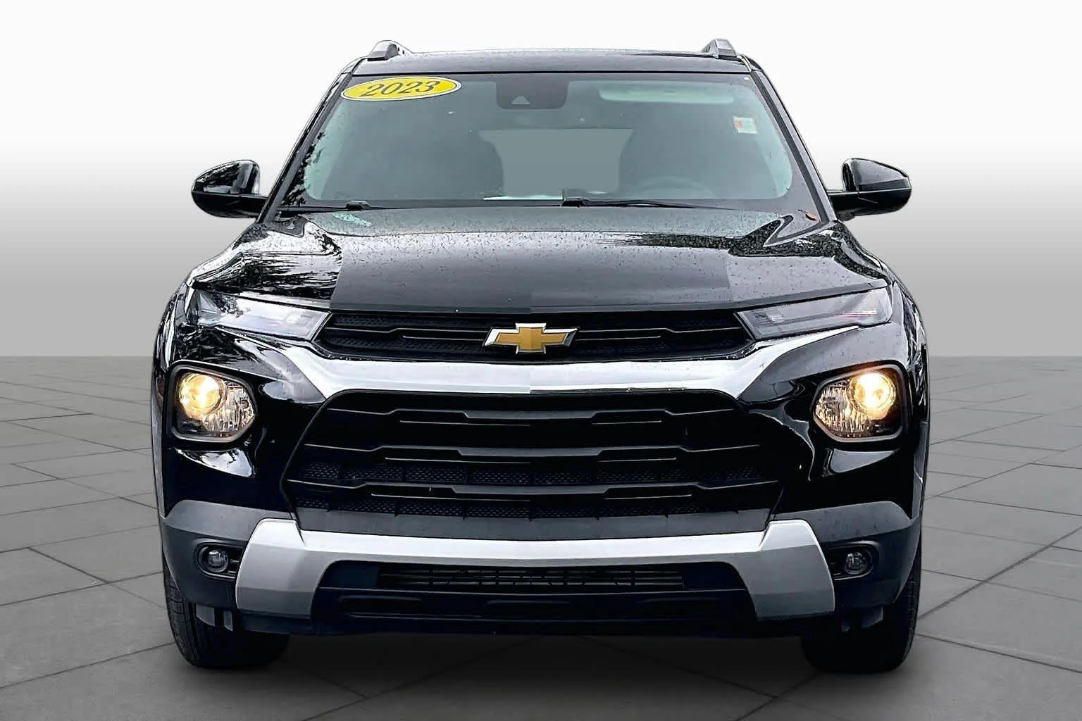 Used 2023 Mosaic Black Metallic Chevrolet LT image 6