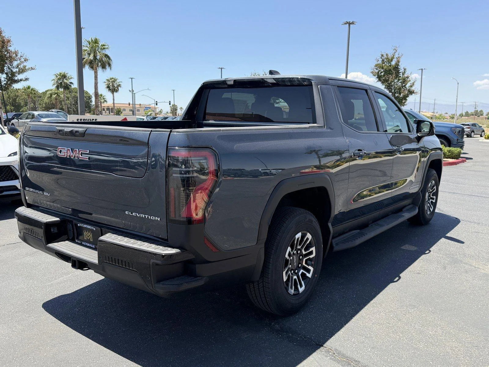 New 2026 Deep Ocean Metallic GMC Elevation Standard Range image 6