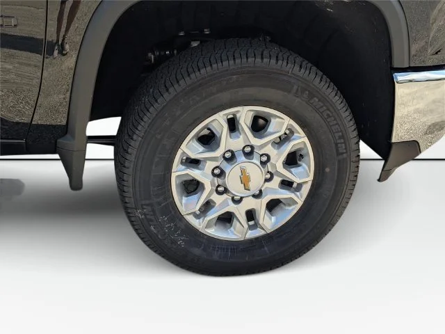 New 2026 Black Chevrolet LT image 9