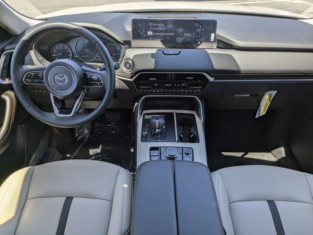 2026 Mazda CX-70 Preferred Package - Photo 15
