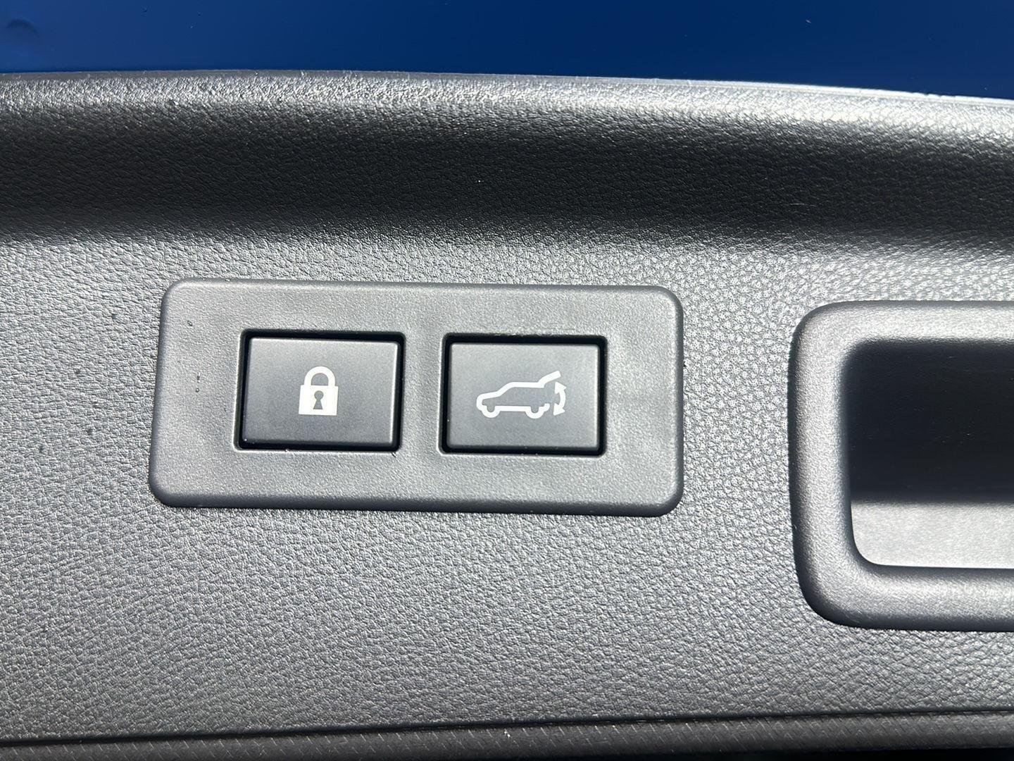 Used 2024 Geyser Blue Subaru Wilderness image 23
