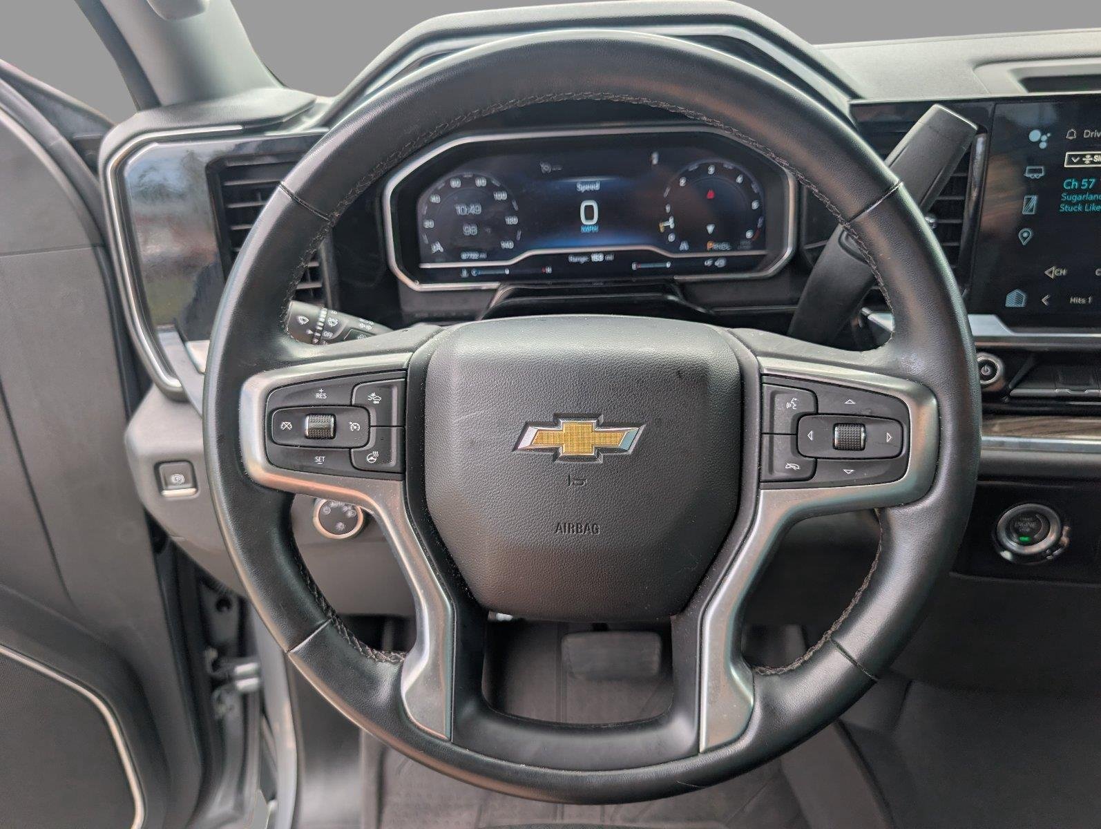 Used 2023 STERLING GRAY METALLIC Chevrolet LT image 27