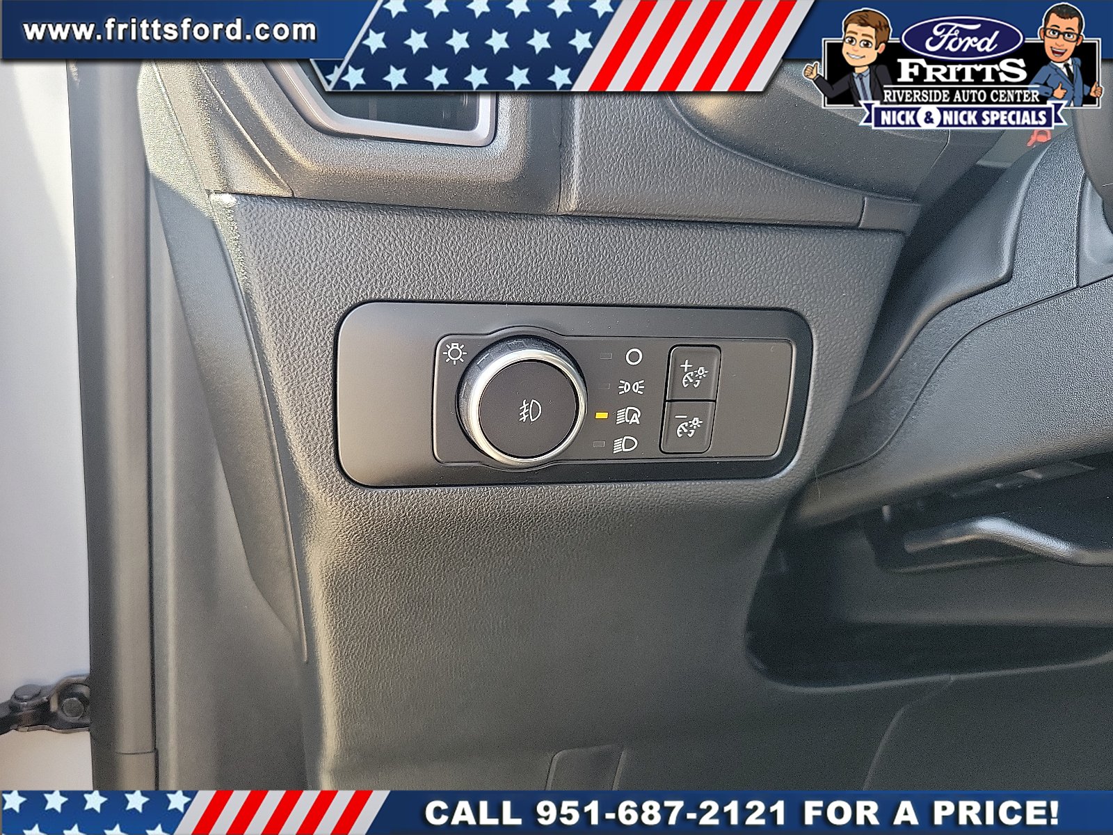 New 2026 Space White Metallic Ford Badlands® image 13