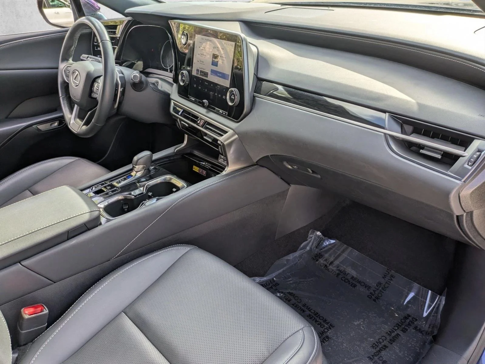 2024 Lexus RX 350 - Photo 21