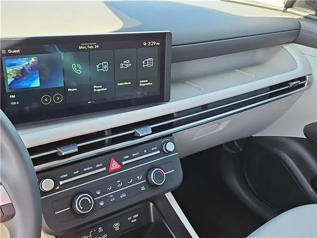 New 2025 Ecotronic Gray Hyundai SE image 13