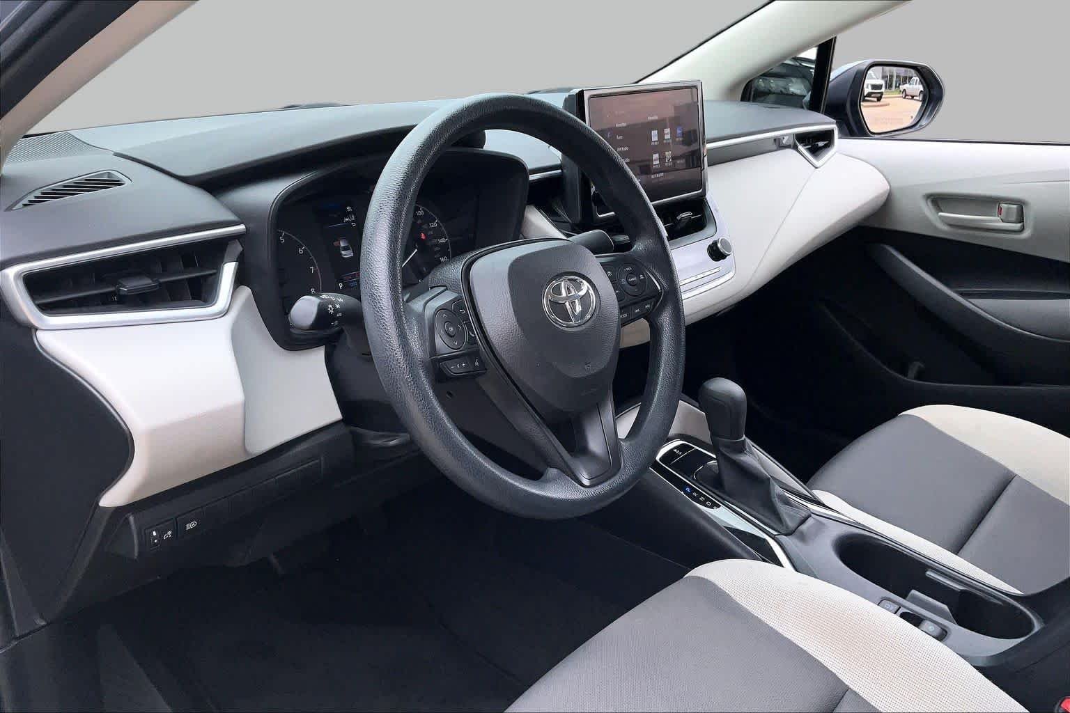 Used 2023 Celestite Toyota LE image 15