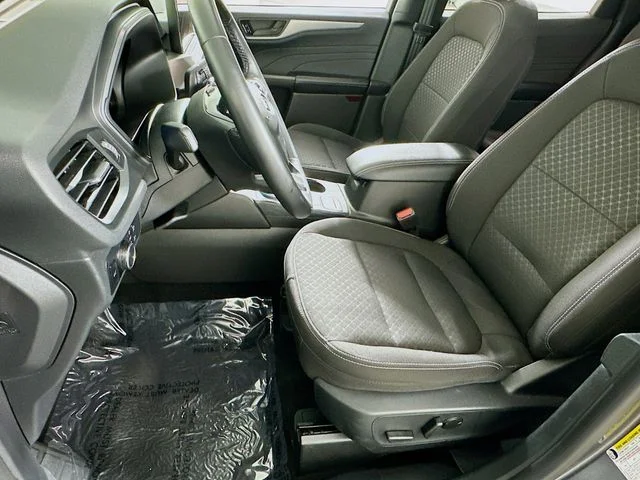 Certified Pre-Owned 2024 Ford Escape Active