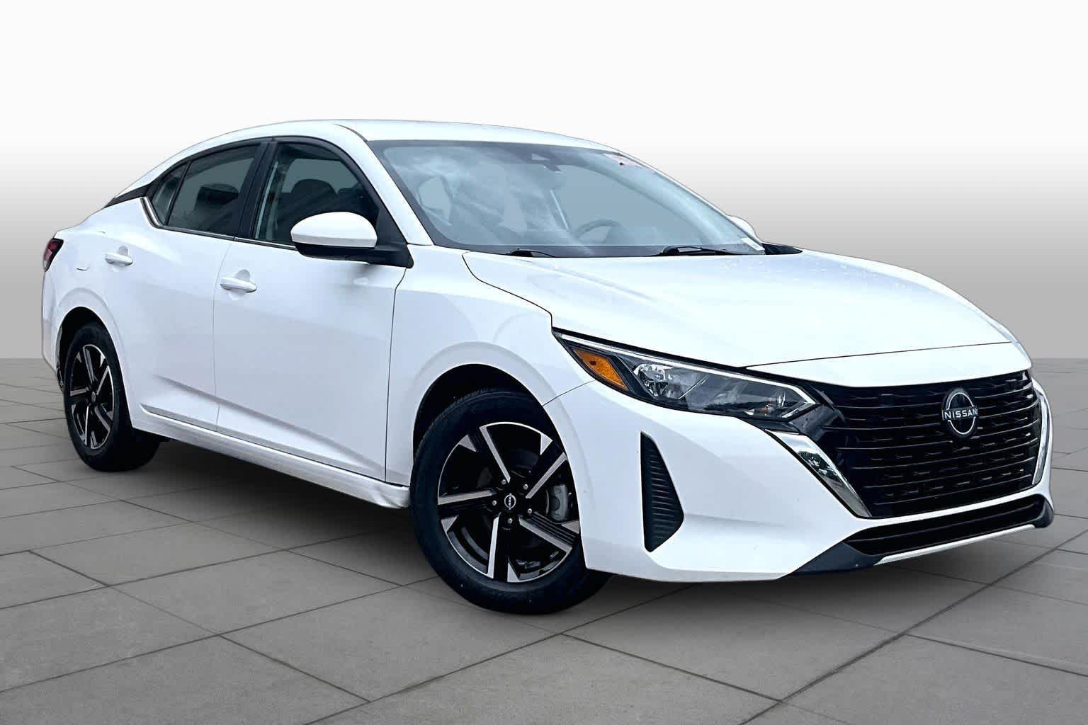 Used 2025 Fresh Powder Nissan SV image 3