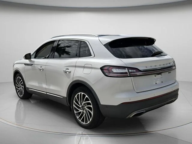 Used 2019 White Lincoln Reserve image 8