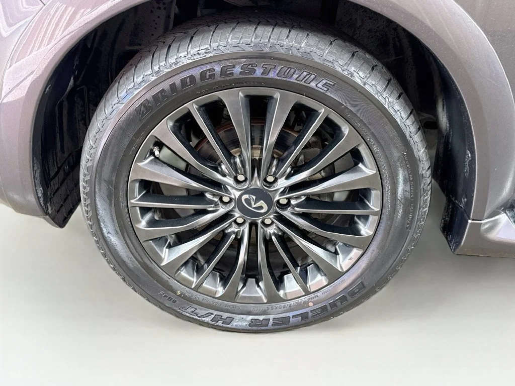 Used 2022 Black INFINITI LUXE image 43
