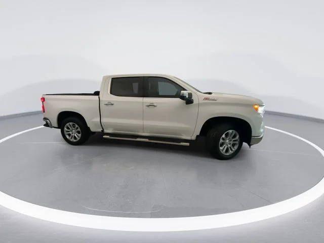 Used 2026 White Chevrolet LTZ image 6