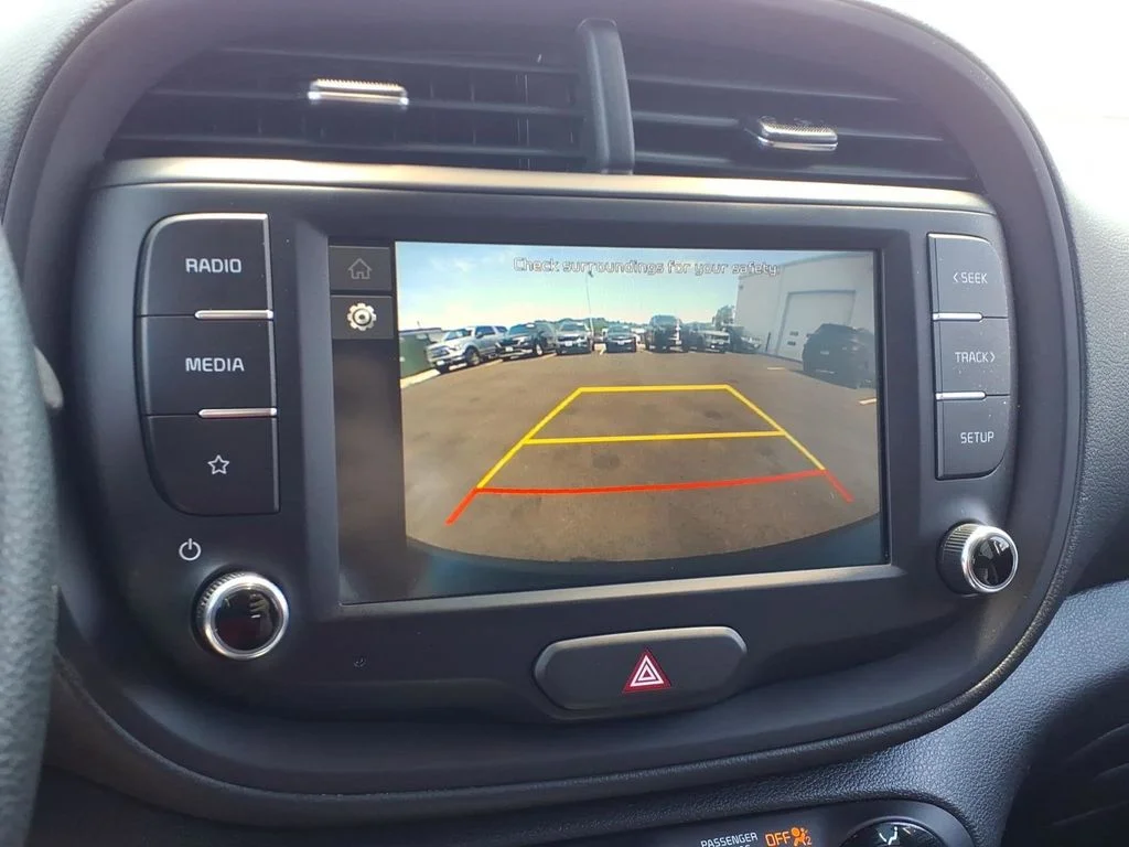 2024 Kia Soul LX - Photo 16