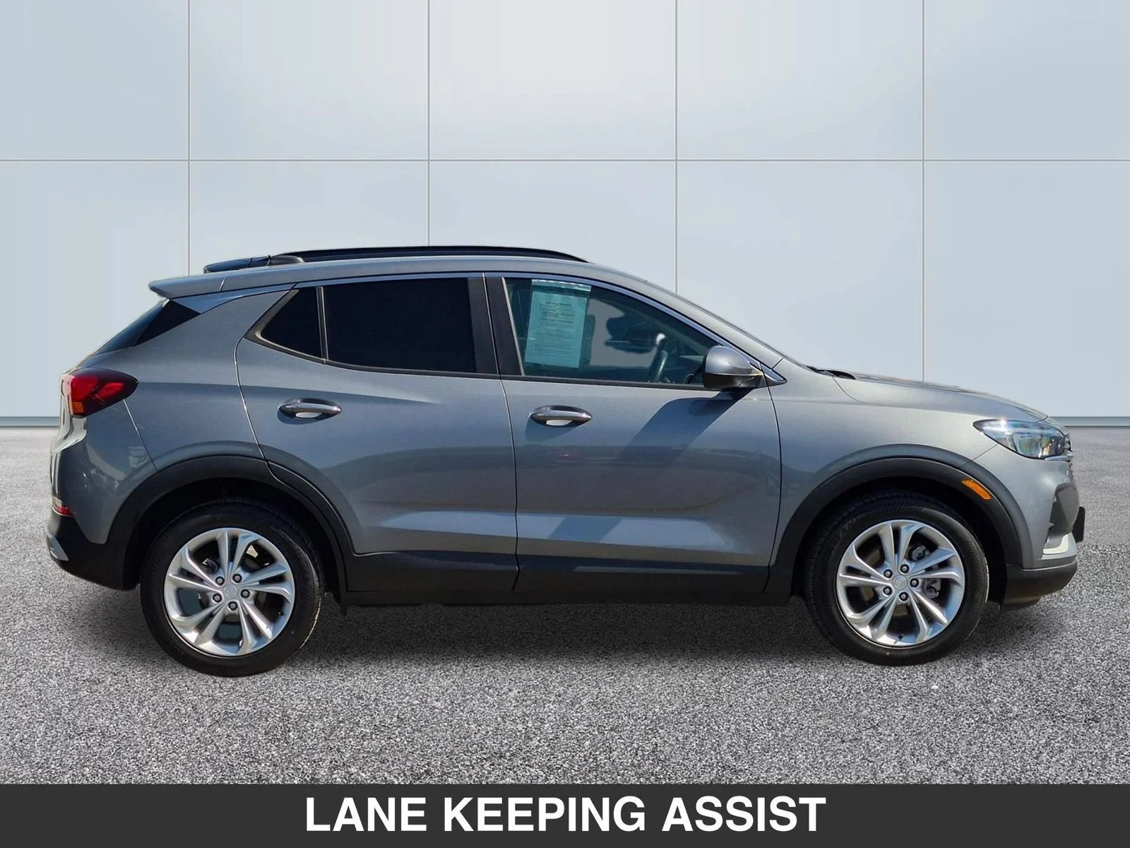 Used 2021 Gray Buick Preferred image 6