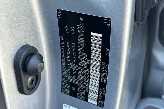 Certified Used 2025 Silver Toyota XLE image 35
