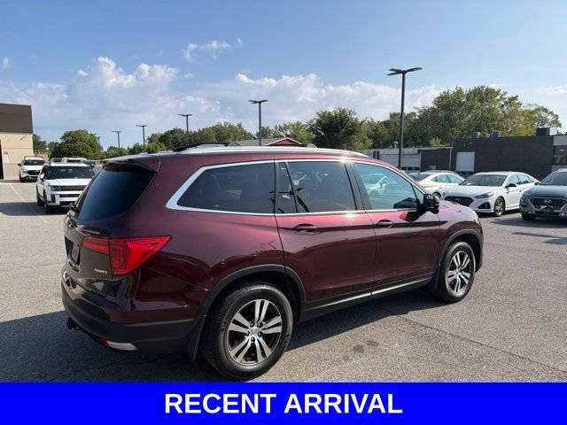 Used 2017 Red Honda EX-L image 25