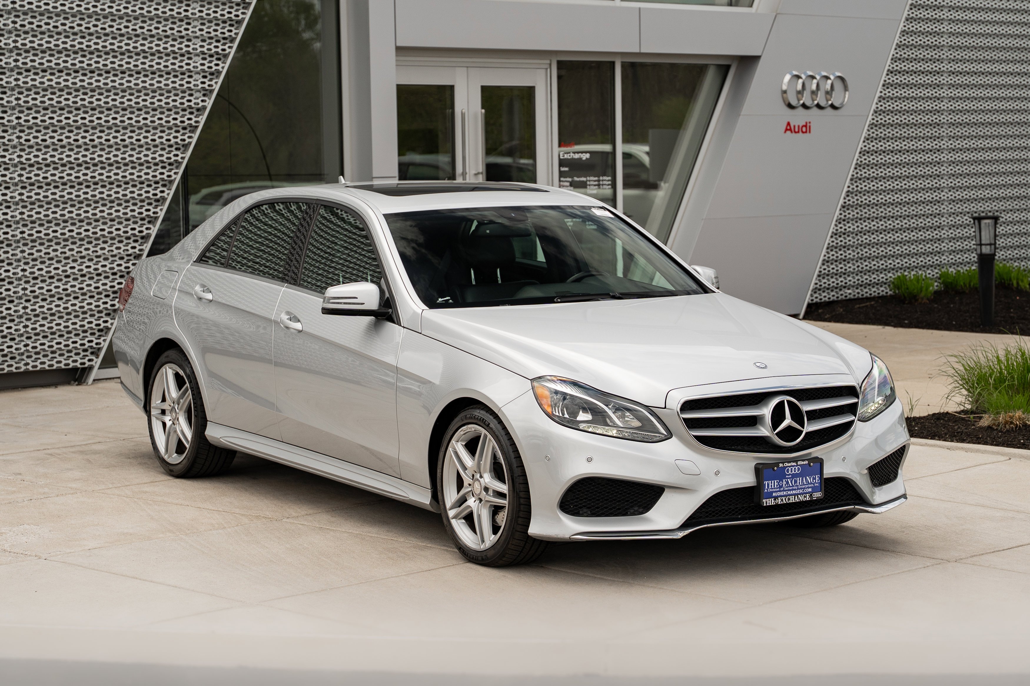 Used 2014 Mercedes-Benz E-Class E350 Sport with VIN WDDHF8JB9EA838132 for sale in St. Charles, IL