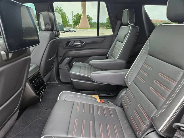Used 2026 Midnight Pine GMC AT4 Ultimate image 25