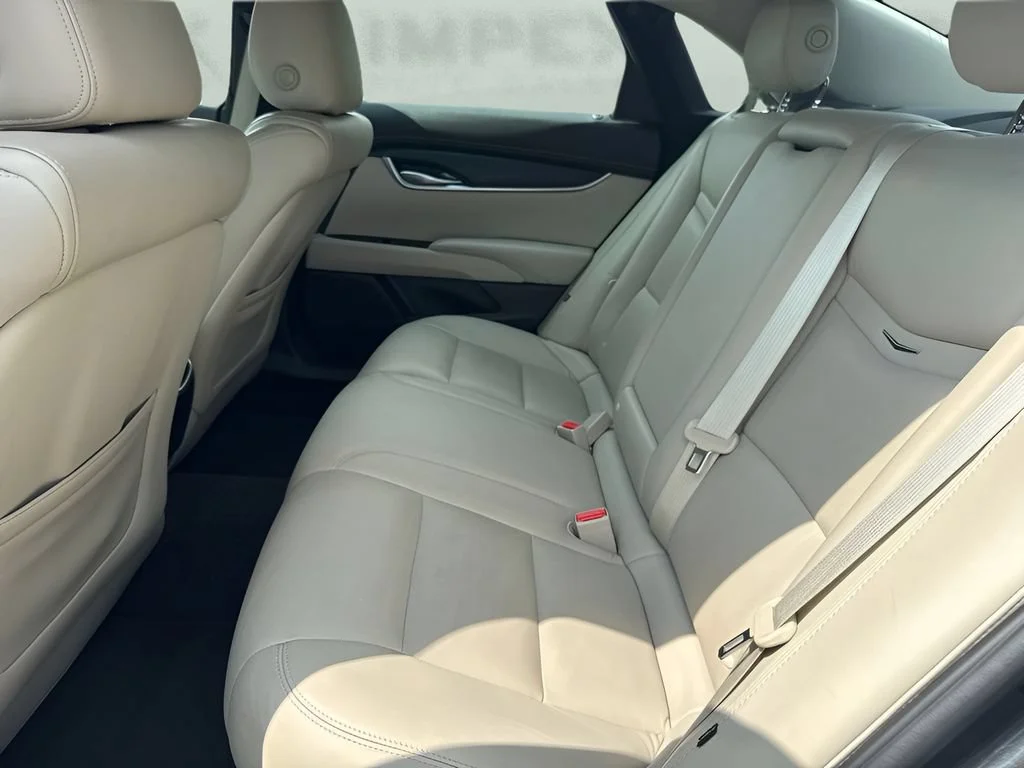 Used 2018 PHANTOM GRAY METALLIC Cadillac  image 12