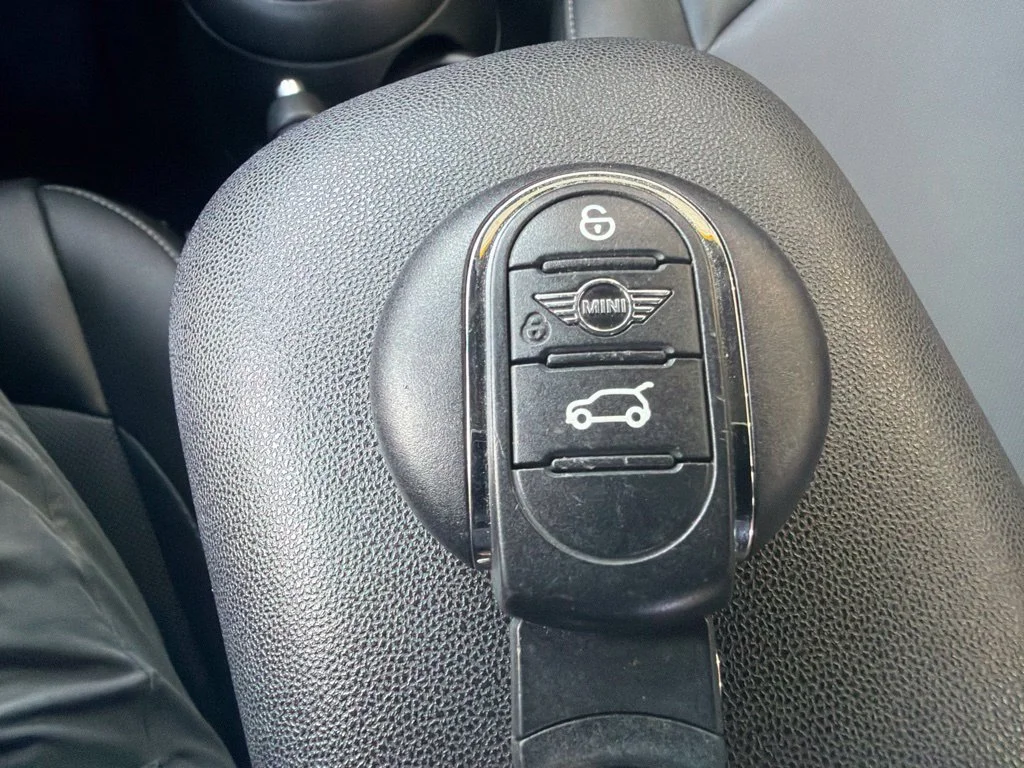 Used 2020 Aqua MINI Classic image 22