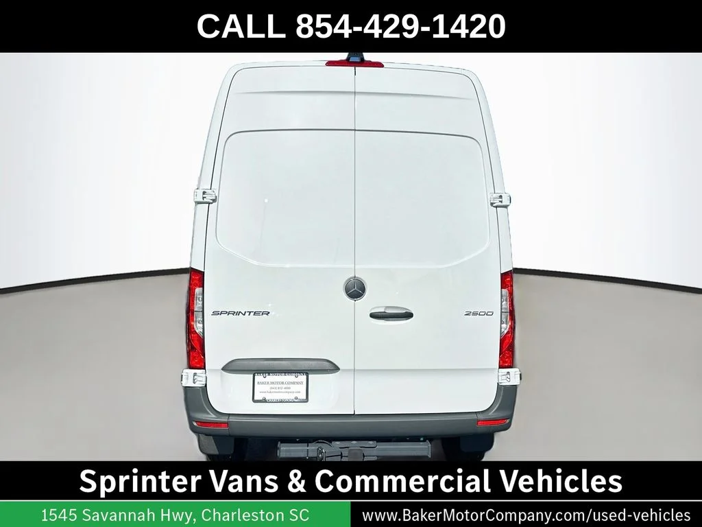 New 2026 Arctic White Mercedes-Benz Cargo 144 WB image 10