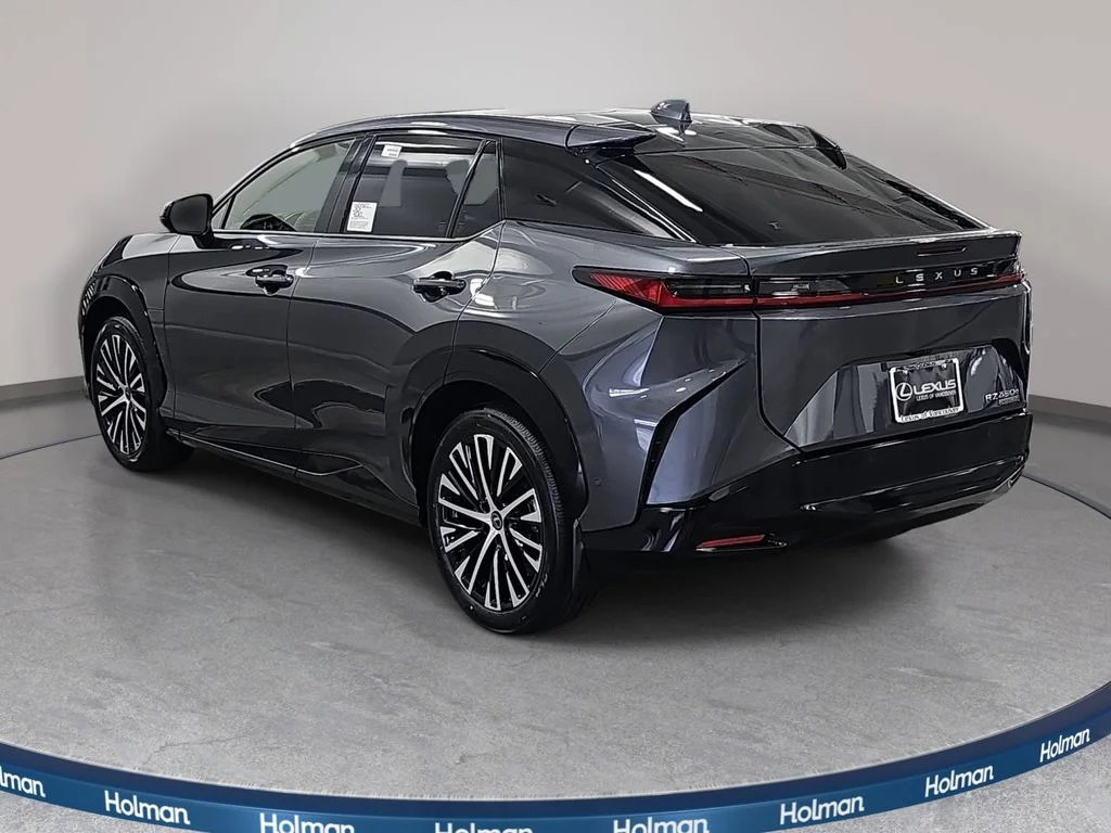 New 2026  Lexus 450e Premium image 7