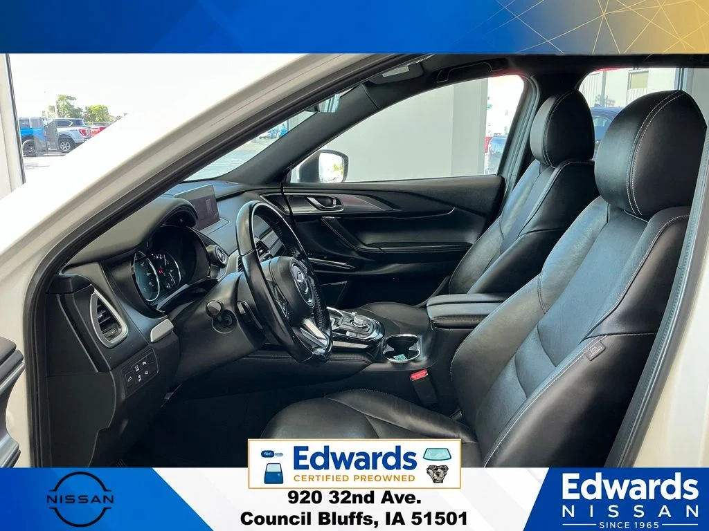 Used 2021 White Mazda Grand Touring image 31