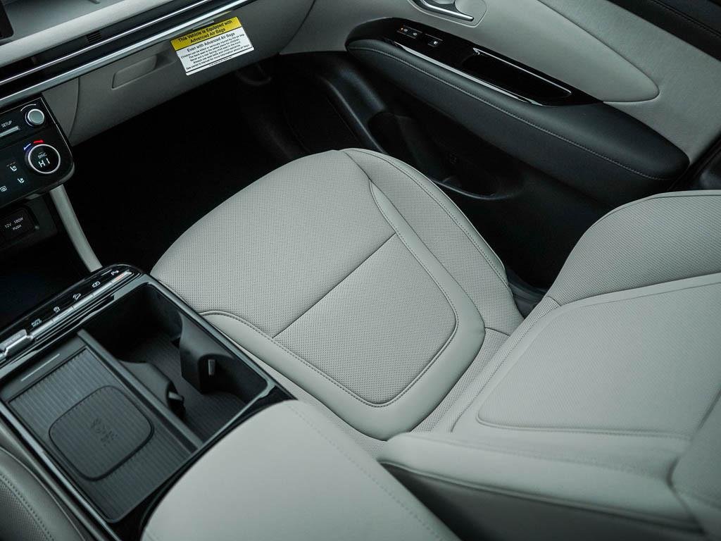 New 2026 Shimmering Silver Hyundai Limited AWD image 52