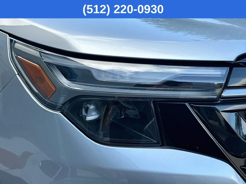 New 2026 Silver Subaru Touring Hybrid image 39