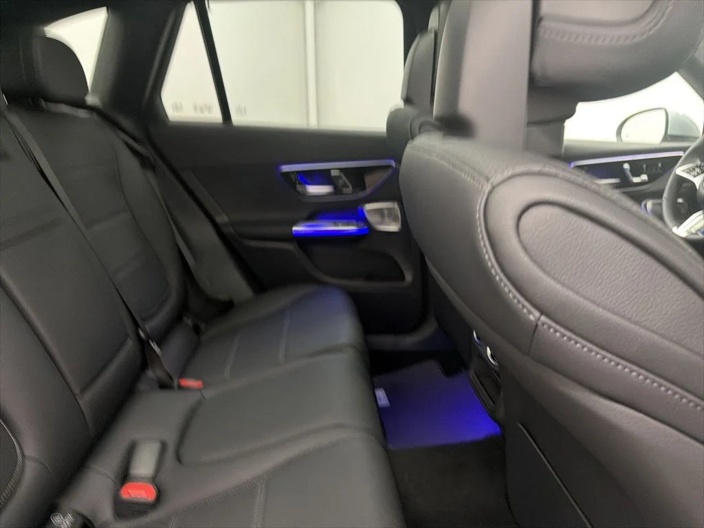 New 2026 Silver Mercedes-Benz GLC 300 image 26