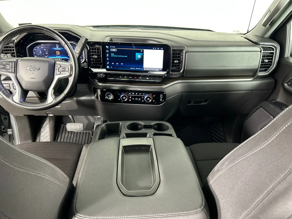 Used 2024 Gray Chevrolet RST image 21