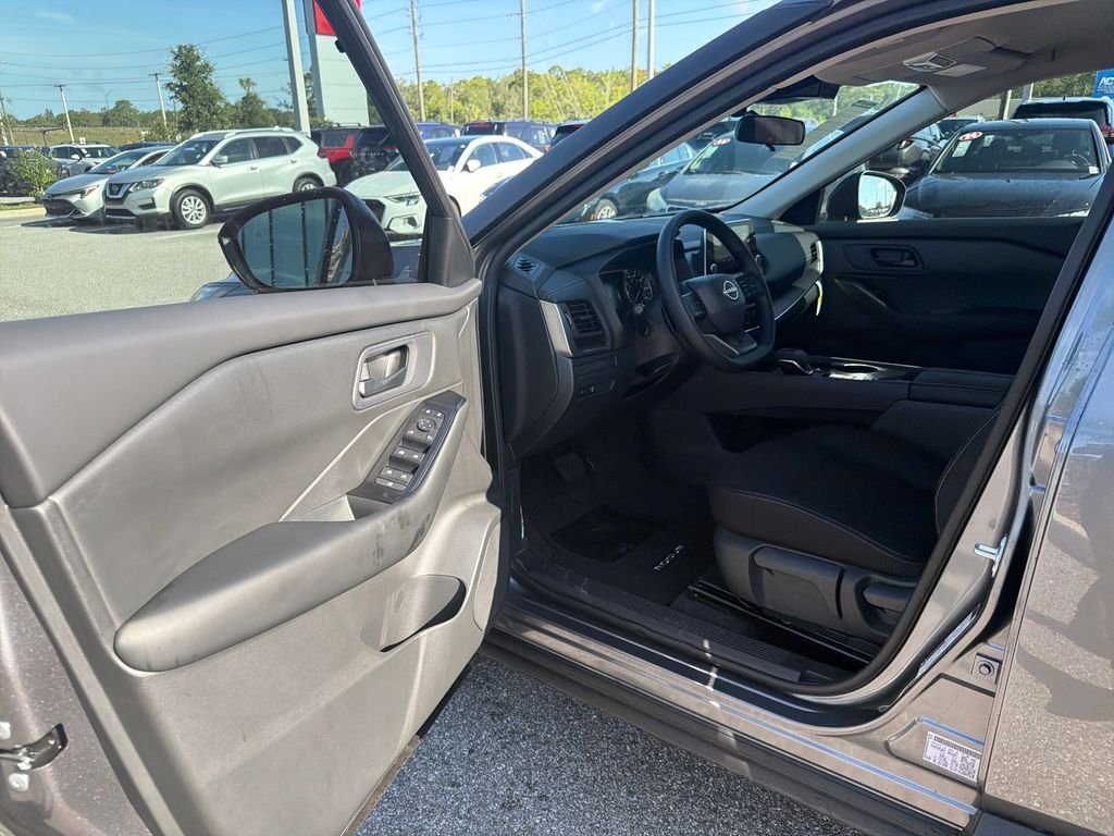 New 2026 Gray Nissan S image 14