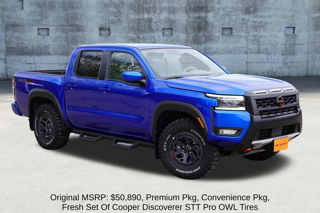 2025 Nissan Frontier PRO-4X Crew Cab 4X4's photo