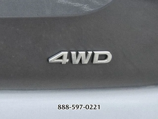 Used 2022 Gray Nissan S image 16