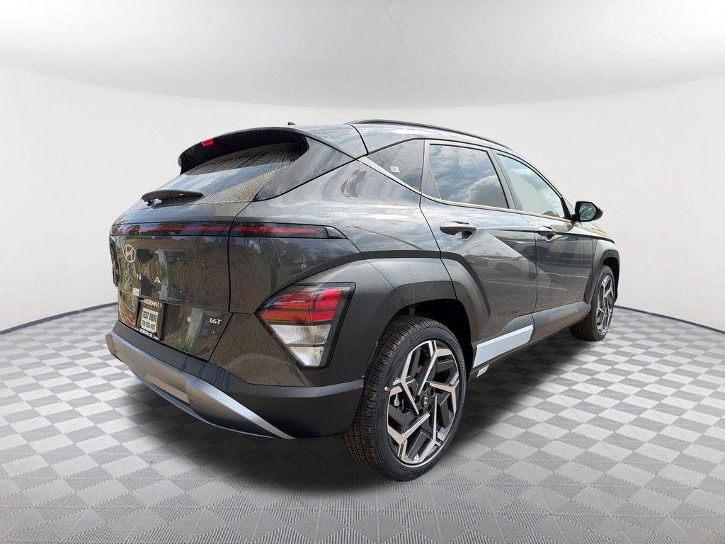 New 2026 Gray Hyundai SEL Premium FWD image 5