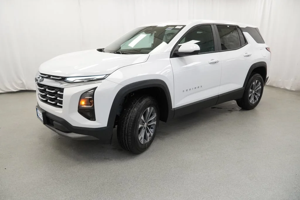 New 2026 Summit White Chevrolet LT image 3