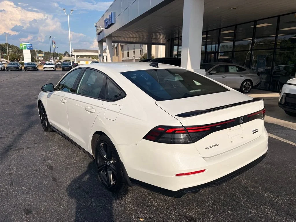 Used 2024 White Honda Sport-L image 9
