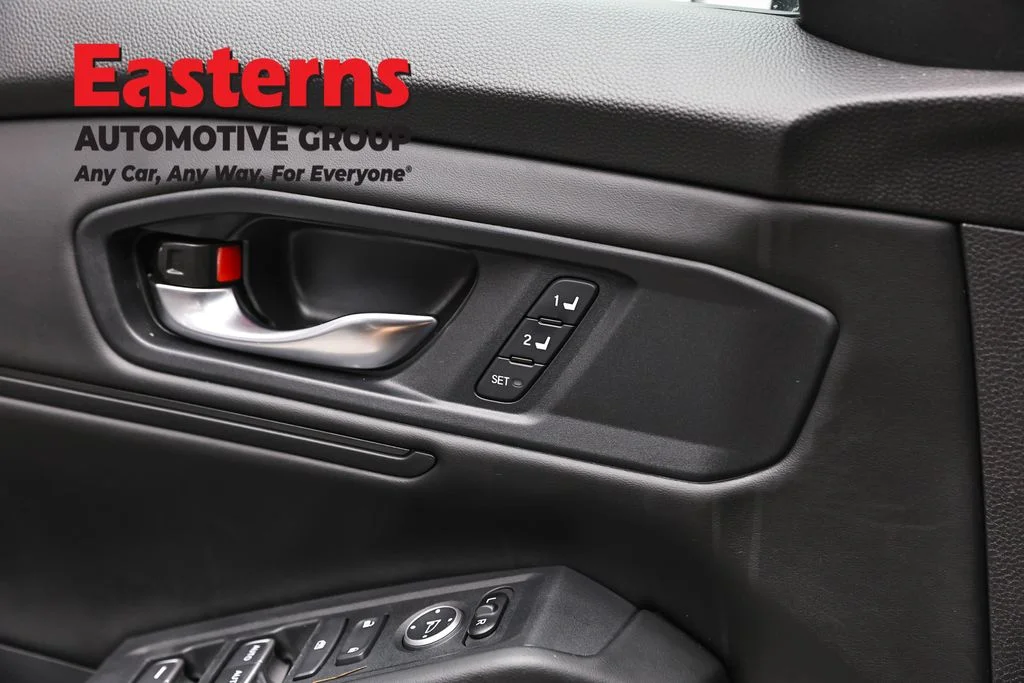 Used 2024 Black Honda EX-L image 20