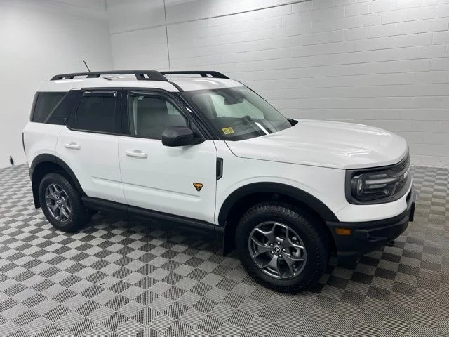 Used 2023 White Ford Badlands image 4