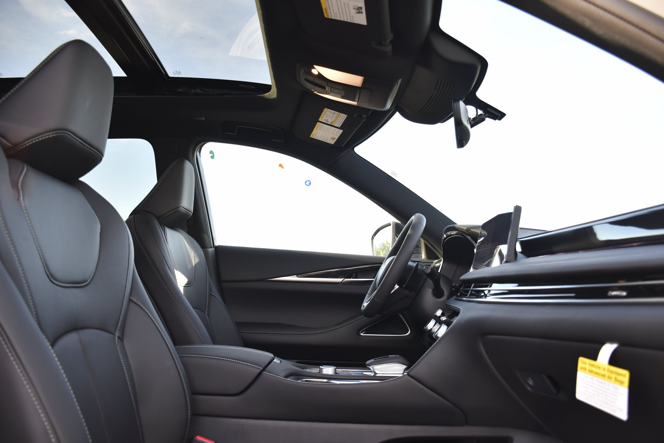 New 2027 HARBOR GRAY INFINITI Sport AWD image 30