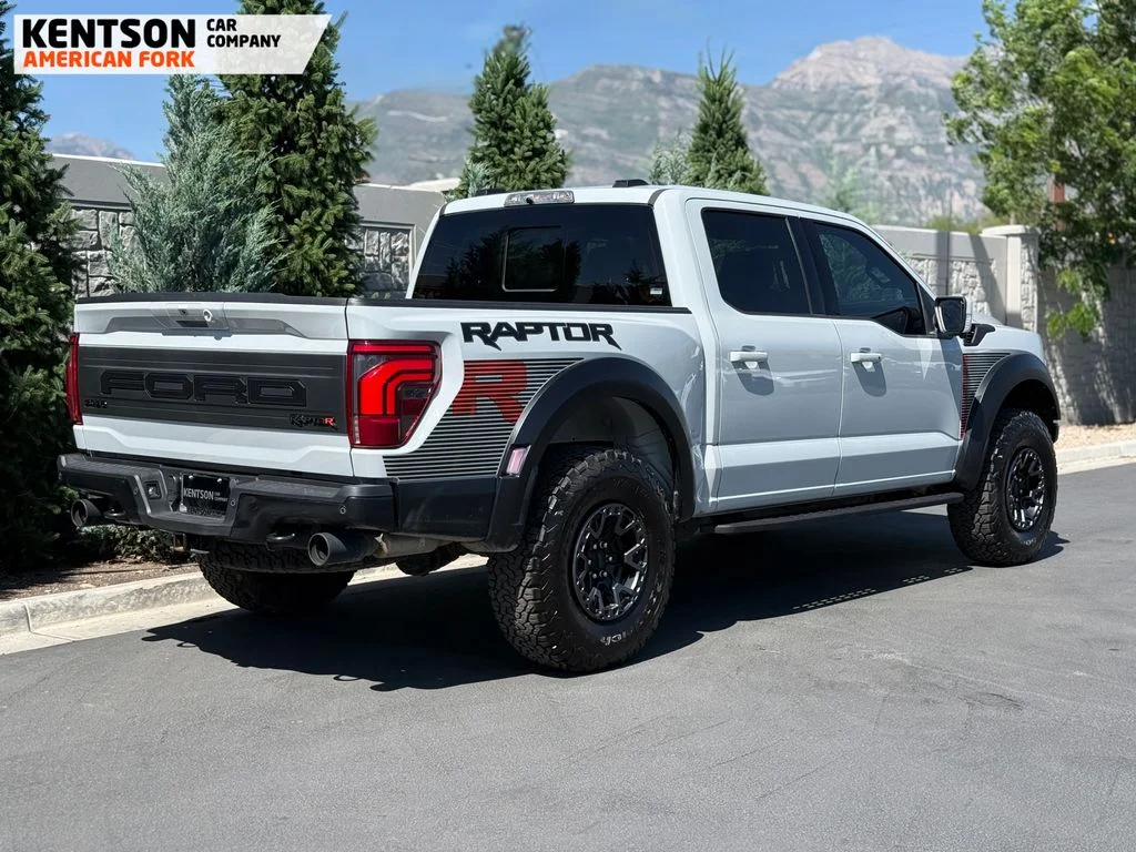 Used 2024 Gray Ford Raptor R image 8