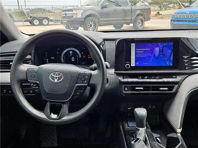 Used 2025 Underground Toyota LE image 10