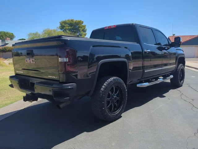 Used 2016 Black GMC Denali image 6